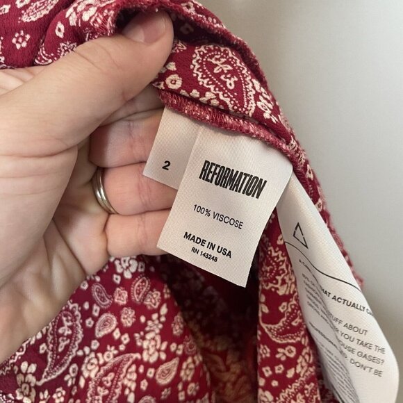 Reformation Perla Dress Gibraltar Red Bandana Print Size 2 - Picture 5 of 9
